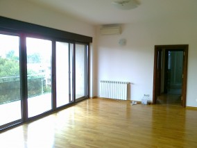 Apartament 4 camere, luminos si foarte spatios zona Floreasca, Bucuresti