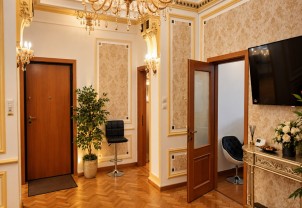 Apartament 5 camere - Ideal birou, beauty center & activitati comerciale zona Piata Romana, Bucuresti
