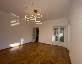 Apartament de inchiriat 3 camere zona Piata Rosetti, Bucuresti