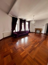 Apartament de inchiriat 5 camere pretabil pentru birouri zona Lascar Catargiu, Bucuresti