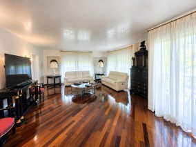 Apartament de vanzare 4 camere zona Primaverii, Bucuresti 177 mp