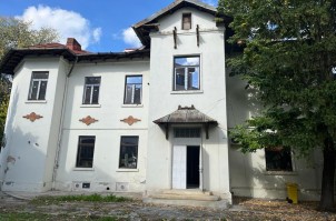 Apartament in vila de vanzare zona Piata Victoriei - Dorobanti, Bucuresti 135 mp