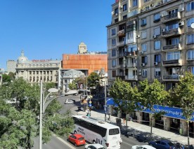 Imobil comercial de vanzare zona Piata Romana, Bucuresti 1346 mp