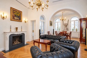 Oportunitate exceptionala: 2 apartamente in vila cu arhitectura de vanzare Parcelarea Filipescu, Bucuresti