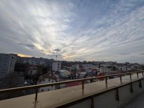 Penthouse de vanzare 4 camere zona Cismigiu, imobil boutique, Bucuresti