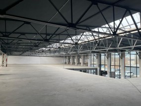 Spatii de depozitare si birouri zona Iuliu Maniu, Bucuresti