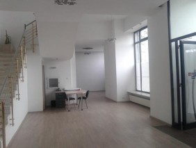 Spatiu comercial de inchiriat zona Piata Unirii, Bucuresti 570 mp