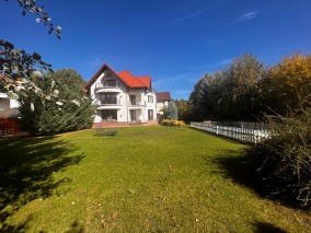 Villa for rent 6 rooms Baneasa Forest - Iancu Nicolae, bucharest 400 sqm