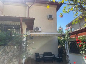 Vila de vanzare 4 camere zona Parcul Circului, Bucuresti 182 mp