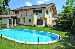 Vila de vanzare 6 camere zona Pipera, Bucuresti 428 mp