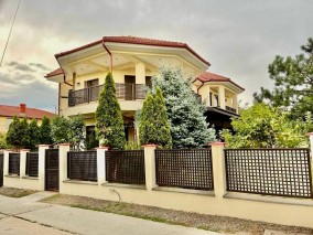 Villa for sale 6 rooms Pipera area, Bucharest