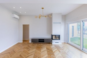 Vila tip duplex de vanzare 3 dormitoare, zona Iancu Nicolae - Padurea Baneasa, Bucuresti