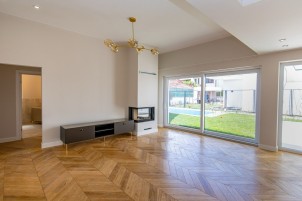 Vila tip duplex de vanzare 3 dormitoare, zona Iancu Nicolae - Padurea Baneasa, Bucuresti