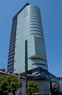 Piata Victoriei, Cladire de birouri