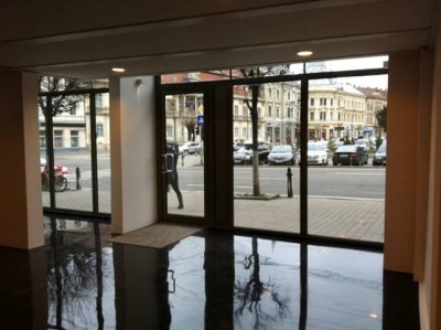 Spatiu comercial de vanzare inchiriat, zona ultracentrala, Cluj-Napoca
