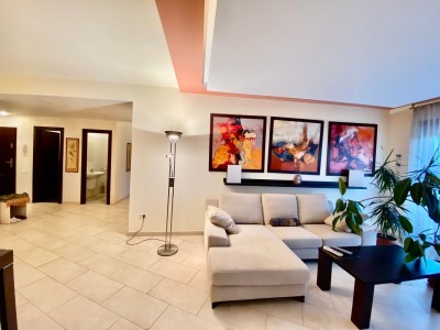 Apartament 3 camere de vanzare, complex cu piscina zona Straulesti, Bucuresti