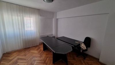 Apartament 4 camere de vanzare Calea Mosilor, Bucuresti 87 mp