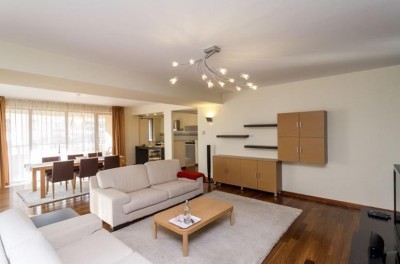 Apartment for sale 4 rooms in residential compound Central Park, Bucharest
