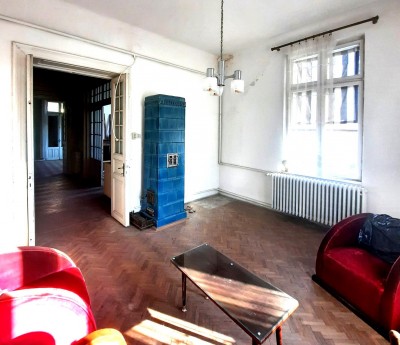 Apartament 7 camere cu curte de vanzare zona Piata Romana, Bucuresti