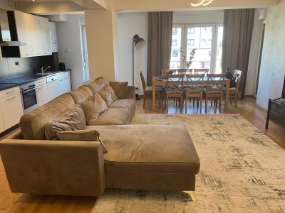 Apartament de inchiriat 3 camere zona Dacia - Icoanei, Bucuresti 108.44 mp