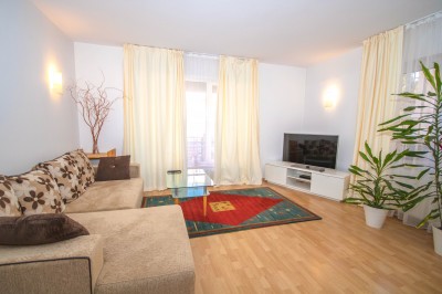 Apartment for rent 3 rooms Primaverii area, Bucharest 120 sqm