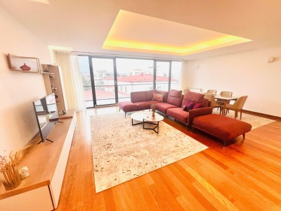 Apartament de inchiriat 3 camere zona Primaverii, Bucuresti