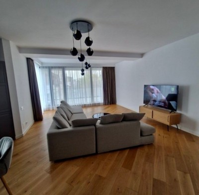 Apartament de inchiriat 4 camere zona Cismigiu, Bucuresti