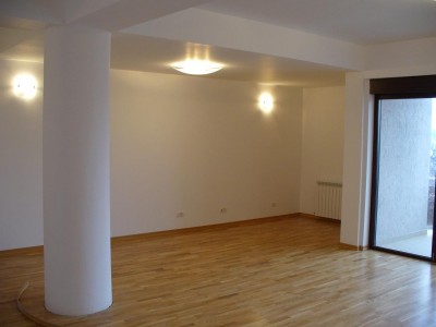 Apartament de inchiriat 4 camere zona Floreasca, Bucuresti