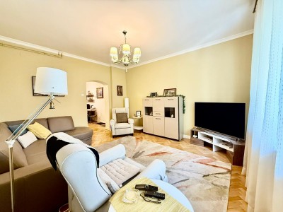 Apartment for sale 3 rooms Calea Dorobantilor, Bucharest 82 sqm