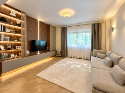 Apartament de vanzare 3 camere zona Piata Dorobanti, Bucuresti
