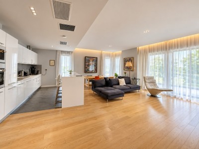 Apartament de vanzare 4 camere zona Parcul Bordei - Lacul Herastrau, Bucuresti