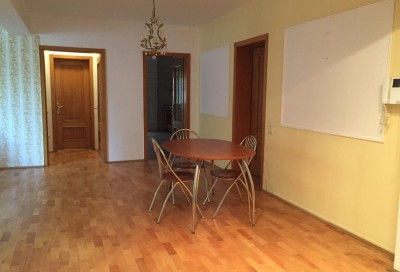Apartament de vanzare 4 camere zona Primaverii, Bucuresti 164 mp