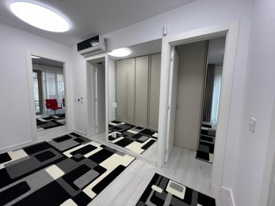 Apartment for sale with garden 2 rooms Unirii square - Budapesta, Bucharest