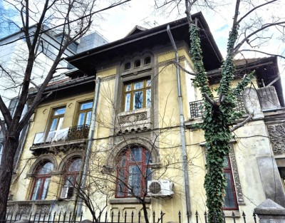Unique Apartment in a Historic Villa &ndash; Ultra-Central, Lascar Catargiu Area, Bucharest