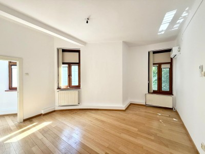 Apartament superb in inima capitalei, zona Calea Victoriei - Radisson, 151 mp