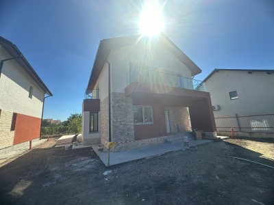Inidividual villa for sale 4 rooms, Corbeanca area, Ilfov county 177 sqm