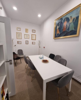 Imobil birouri de vanzare zona Piata Romana - Lascar Catargiu, Bucuresti
