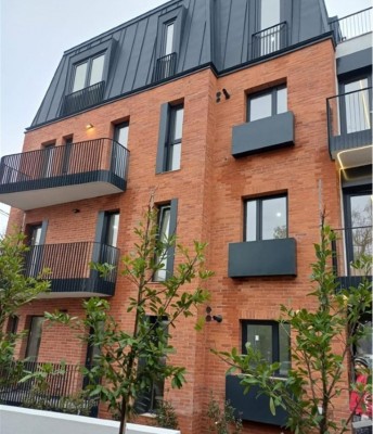 Building for sale in Cotroceni /  Academia Militara, Bucharest