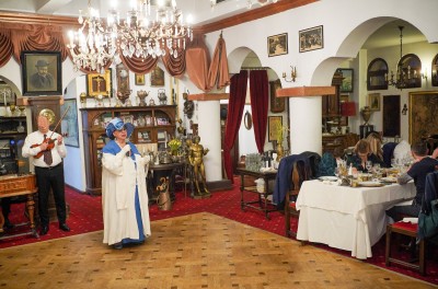 A unique investment opportunity - prestigious restaurant with over 36 years of tradition in the heart of Bucharest