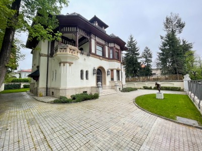 Unique and representative property for rent in Dorobanti - Capitale area, 650 sqm
