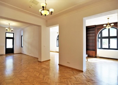 Rented villa for sale Gradina Icoanei area, Bucharest 937 sqm