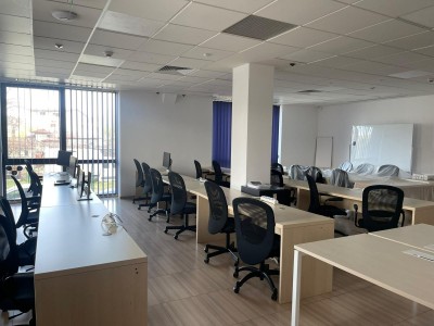 Imobil de birouri independent, de vanzare, zona Bucurestii Noi - Jiului, Bucuresti