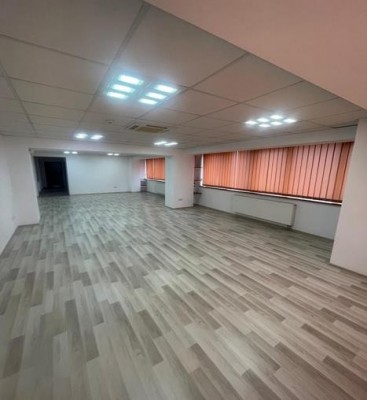 Spatii birouri de inchiriat zona Serban Voda - Tineretului, Bucuresti 135 mp