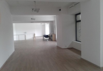 Commercial space for rent Unirii Square area, Bucharest 570 sqm