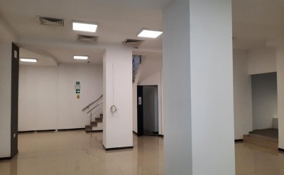 Spatiu comercial de inchiriat zona Piata Universitatii, Bucuresti 270.65 mp