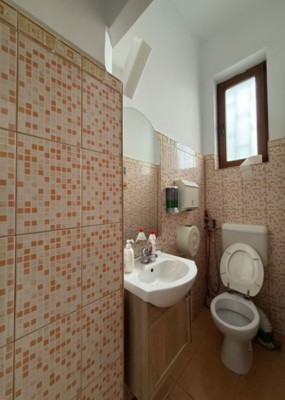 Spatiu comercial de vanzare zona Bulevard Ion Mihalache, Bucuresti  240,17 mp