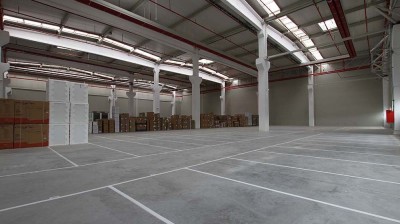 Spatiu industrial de inchiriat zona Craiova, judetul Dolj 7420 mp