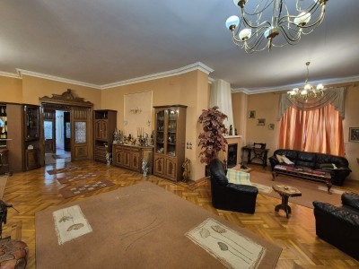 Exceptional villa in Cotroceni &ndash; timeless architecture and prestigious location, Bucharest