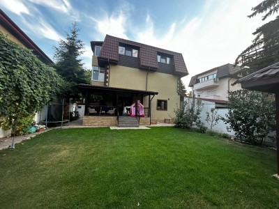 6 room villa for rent Baneasa- Herastrau area, Bucharest