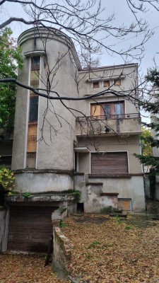 Villa for sale 10 rooms Armeneasca - Maria Rosetti area, Bucharest